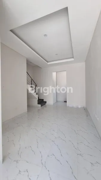 image RUMAH MINIMALIS 2 LANTAI BARU GRESS SUTOREJO UTARA, ROW JALAN LUAS . DEKAT WIDYA MANDALA, ITS. UNAIR (3)