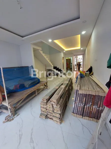 image RUMAH BARU MERUYA DEKAT PURI INDAH JAKARTA BARAT (3)
