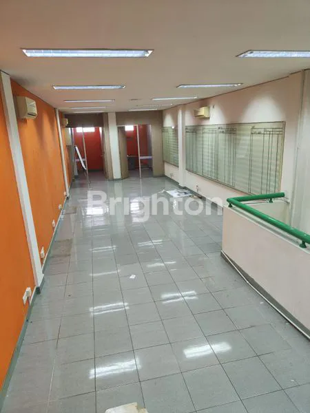image RUKO LT 3 EX KANTOR LOKASI STRATEGIS DI SANUR (4)