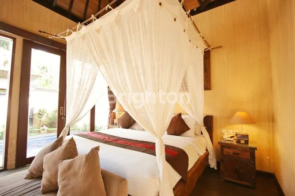 image KOMPLEK VILLA EKSKLUSIF DI UBUD DENGAN NUANSA ALAM DAN SUNGAI ALAMI (3)