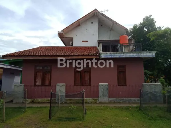 image RUMAH COCOK JADI KANTOR CABANG KECIL (1)