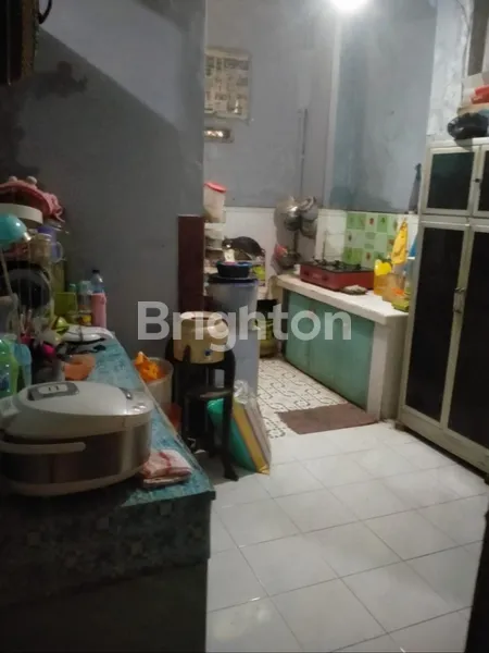image RUMAH 2 LANTAI DI JALAN KALILOM LOR BARU KENJERAN SURABAYA (7)