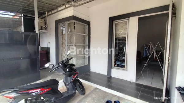 image RUMAH 1 LANTAI RAPI & SIAP HUNI DI VILLA PERMATA SERPONG (7)