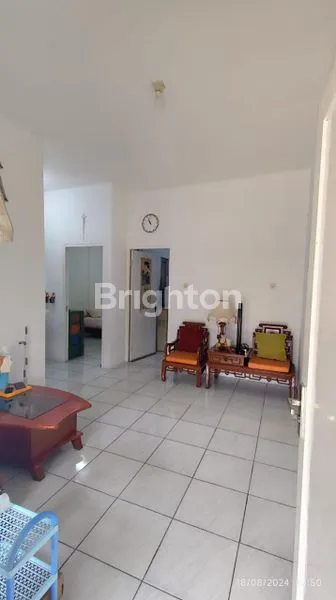 image RUMAH 1 LANTAI RAPI & SIAP HUNI DI VILLA PERMATA SERPONG (4)