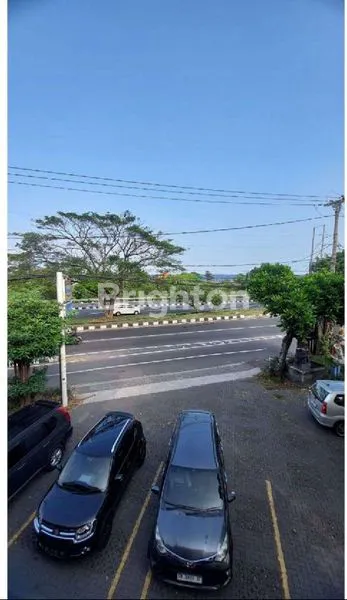 image JUAL/ SEWA BANGUNAN LUAS 2 LANTAI BYPASS IDA BAGUS MANTRA (6)