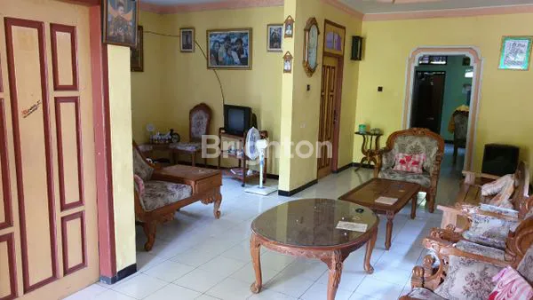 image RUMAH MEGAH SENI LUAS TANAH 1150 (7)