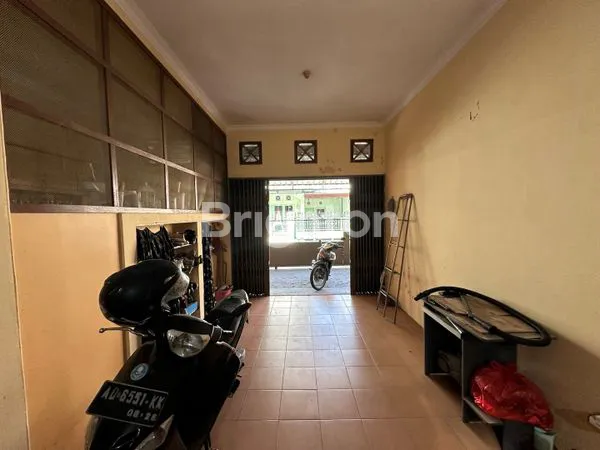 image RUMAH SIAP HUNI DEKAT SOLO BARU KWARASAN GROGOL (3)