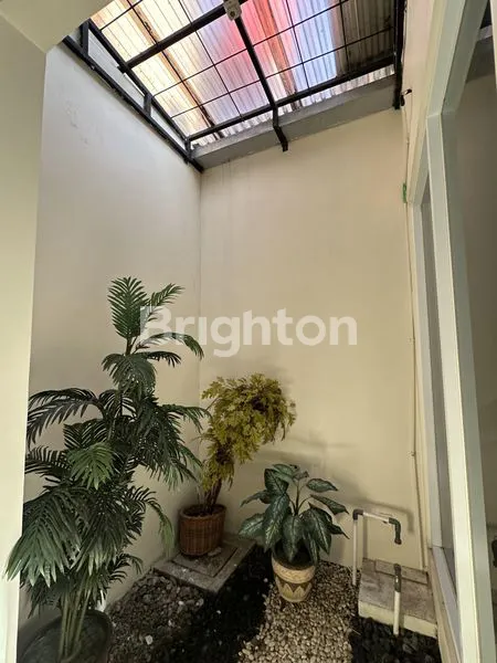 image RUMAH FULL FURNISHED CLUSTER COLOMADU SIAP HUNI DAERAH STRATEGIS SOLO (8)