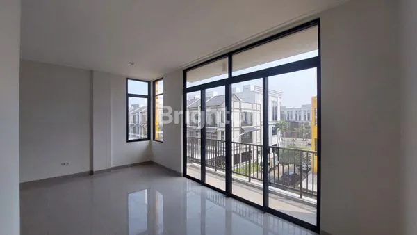 image RUKAN HOEK SEDAYU CITY (6)