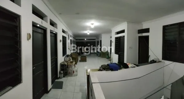 image RUMAH KOS 12 KAMAR DI RUNGKUT MEJOYO, LOKASI 700 METER DARI UBAYA TENGGILIS (3)