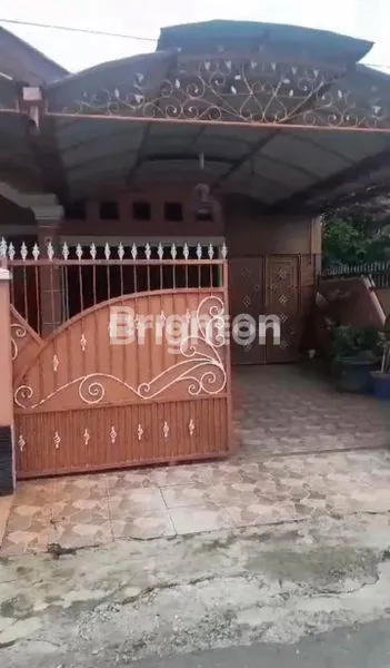 image RUMAH JL. SAKURA 3 KONDISI SIAP HUNI SEMI FURNISHED MEDAN TUNTUNGAN (1)