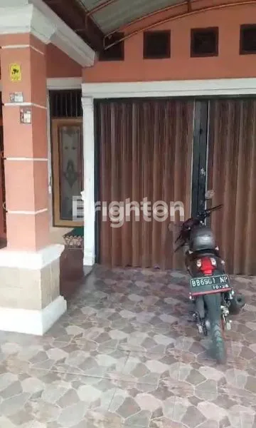 image RUMAH JL. SAKURA 3 KONDISI SIAP HUNI SEMI FURNISHED MEDAN TUNTUNGAN (3)