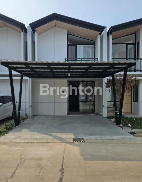 image RUMAH BARU DI LIPPO KARAWACI CENTRAL  DEKAT UPH DAN SUPERMAL DI CENDANA COVE (1)