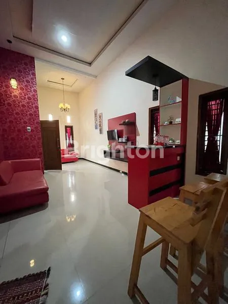 image RUMAH CLUSTER 1 LANTAI SEMI FURNISHED COLOMADU (4)