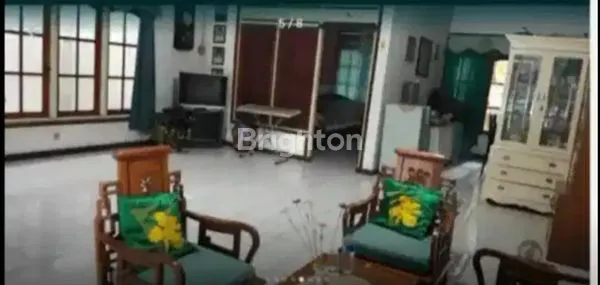 image DIJUAL RUMAH SIAP HUNI TERAWAT 2 LANTAI (4)