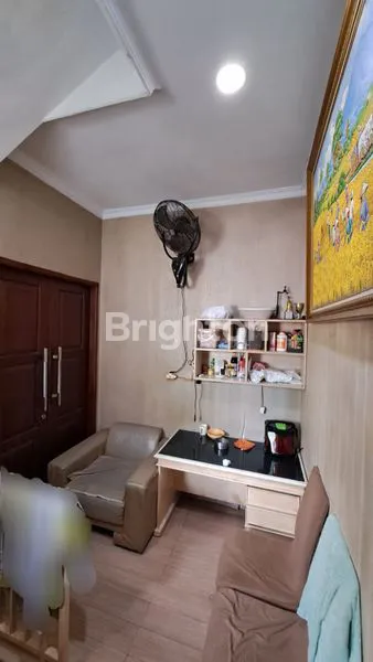 image RUMAH 4 LANTAI JAK BAR (7)