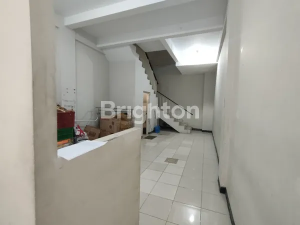 image RUKO ESTE SQUARE, MERR LOKASI STRATEGIS DEKAT GM ONE GATE SISTEM (8)