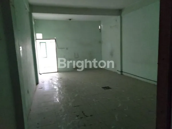 image RUKO SIAP PAKAI DAERAH PERTOKOAN YANG RAMAI (2)