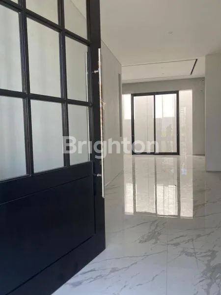 image RUMAH TAMAN PUSPA RAYA MODERN MINIMALIS BARU GRESS SIAP HUNI (4)