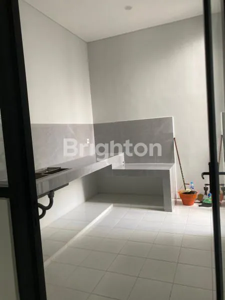 image RUMAH TAMAN PUSPA RAYA MODERN MINIMALIS BARU GRESS SIAP HUNI (8)