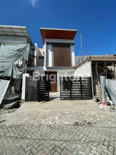 image RUMAH 2 LANTAI BARU GRESS MODERN DI SUTOREJO DEKAT TENGAH KOTA, GALAXY MALL, MERR, KERTAJAYA, DHARMAHUSADA, MULYOSARI, KENJERAN, ITS, UNAIR (1)