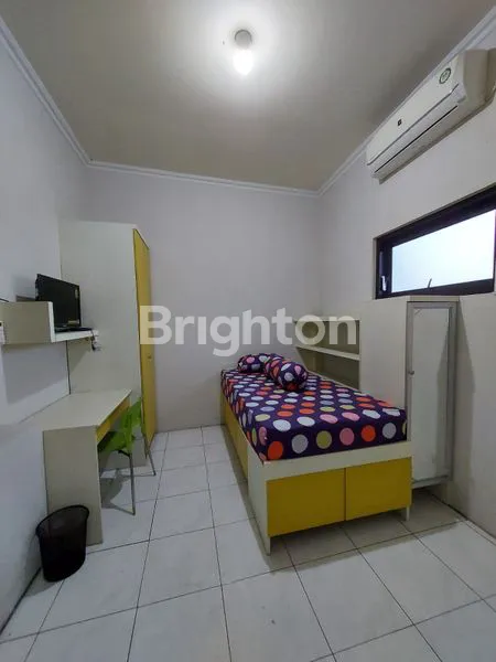 image RUMAH KOST STRATEGIS 22 KAMAR UMS GONILAN SOLO KARTOSURO (6)