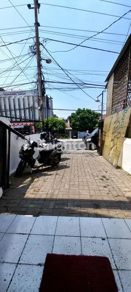 image RUKO 3 1/2 LANTAI (2)