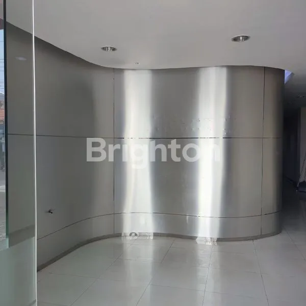 image RUKO 3 LANTAI SIAP PAKAI DI GAJAH MADA. COCOK UNTUK KANTOR ATAU USAHA APAPUN (2)