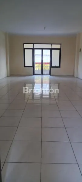 image RUKO GANDENG 3 1/2 LANTAI (5)