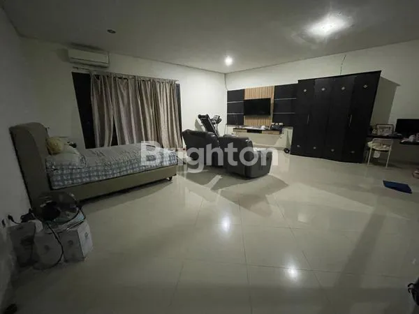 image HUNIAN STRATEGIS PERMATA PURI  (6)