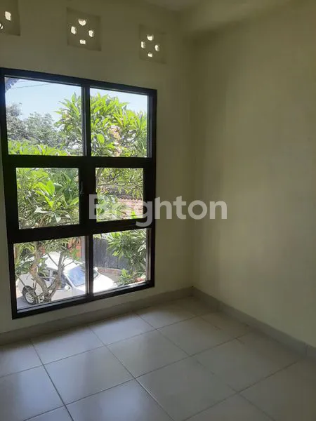 image RUMAH MURAH TYPE MINIMALIS 2 LANTAI DI KESIMAN KERTALANGU (6)