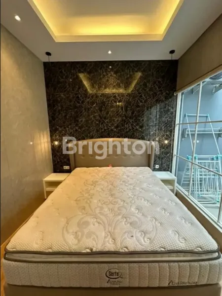 image RUMAH 2 LANTAI FULL FURNISH BARU RENOVASI DI WISATA SEMANGGI MANGROVE, WONOREJO (5)