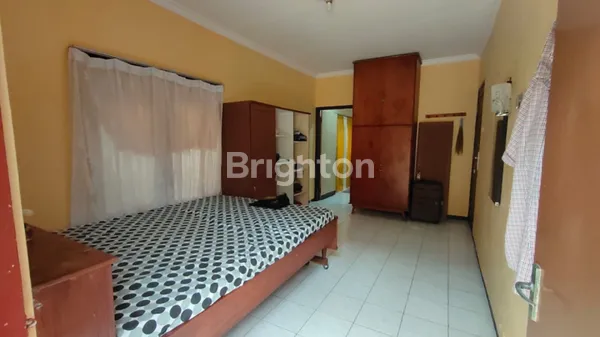 image TURUN HARGA! RUMAH ROW 3 MOBIL DI  RUNGKUT MENANGGAL  (2)