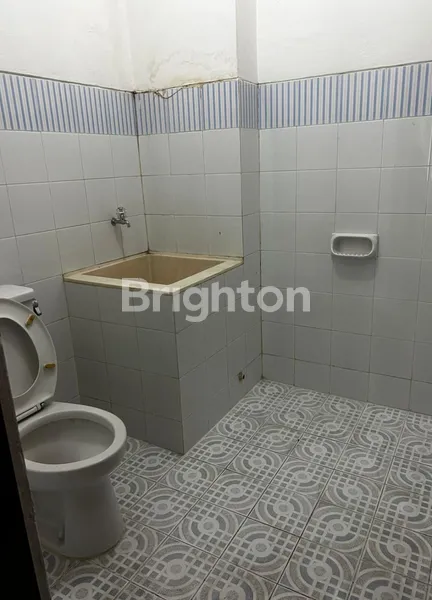 image MURAH RUKO PLAZA SEGI 8 HADAP JALAN UTAMA NOL JALAN 3 LANTAI LOKASI STRATEGIS DEKAT SEKOLAH DAN AREA PERKANTORAN (5)