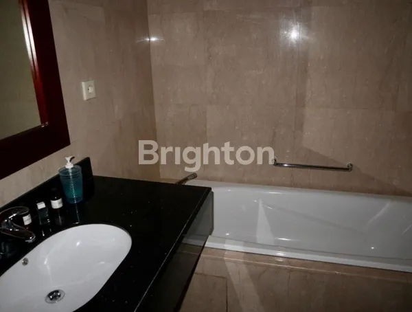 image EXECUTIVE APARTMENT STRATEGIS FURNISHED THE MAYFLOWER MARRIOT SUDIRMAN JAKARTA SELATAN (2)