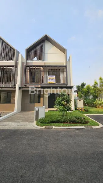 image RUMAH BARU GRESS, LEONORA @ SYMPHONIA, DAPAT FASUM TAMAN SAMPING, SUMMARECON SERPONG (1)