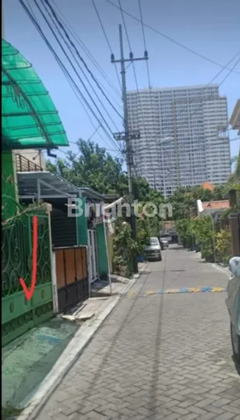 image SIMO SIDOAMULYO SURABAYA 3 LANTAI SIAP HUNI SELANGKAH DARI APARTEMEN TIDAR (1)