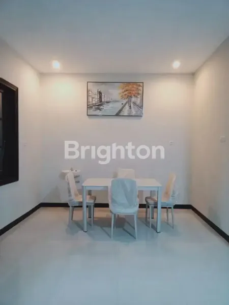 image  RUMAH CITRALAND FULLERTON DEKAT KAMPUS UNESA, DEKAT GWALK, DEKAT PAKUWON MALL PTC (3)