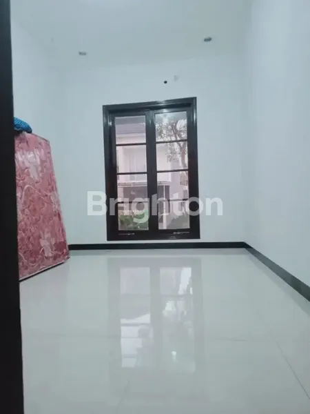 image  RUMAH CITRALAND FULLERTON DEKAT KAMPUS UNESA, DEKAT GWALK, DEKAT PAKUWON MALL PTC (5)