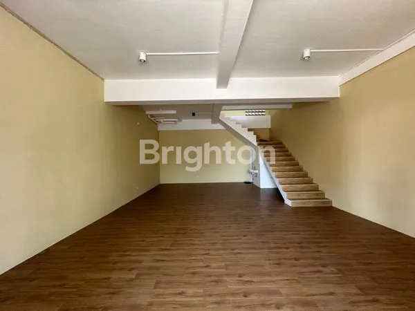 image RUKO BARU 3 LANTAI DAERAH BISNIS UTAMA JEBRES SOLO (8)