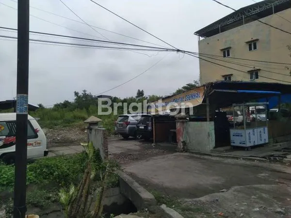 image LAHAN KOSONG PINGGIR JALAN (3)