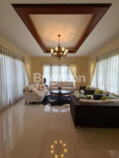 image RUMAH TROPICAL DI JALAN UTAMA MOHAMMAD KAHFI-CIGANJUR (4)