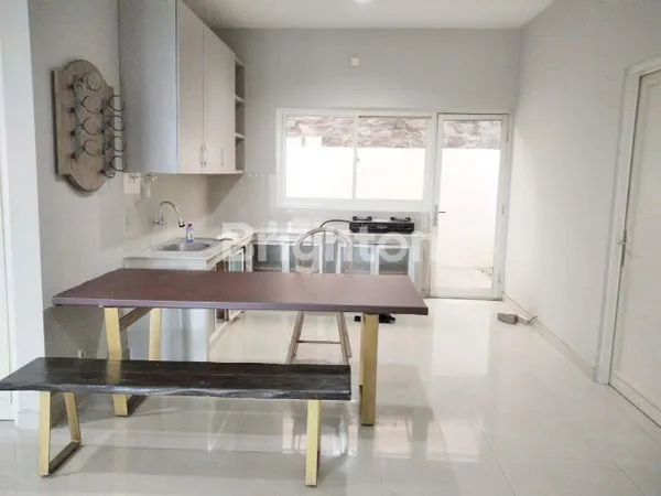 image CANDI GOLF RUMAH 2 LANTAI BAGUS FURNISH SIAP HUNI SEMARANG ATAS (6)