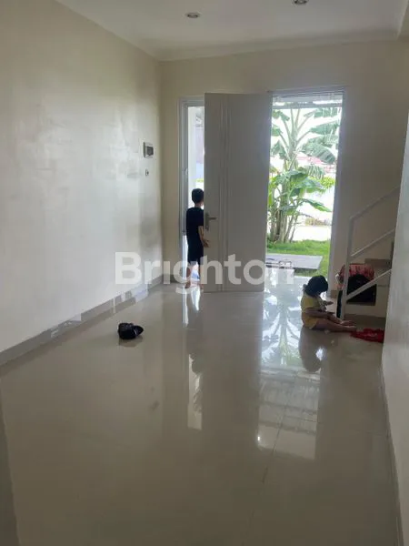 RUMAH MODERN MINIMALIS DUA LANTAI KERATON RESIDENCE TEGAL