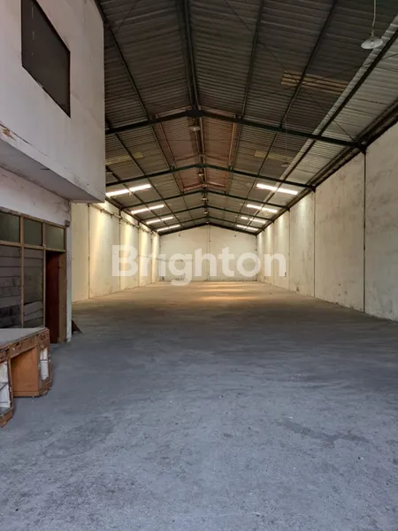 image GUDANG LOKASI DEPAN @MARGOMULYO PERMAI, MURAAH (2)