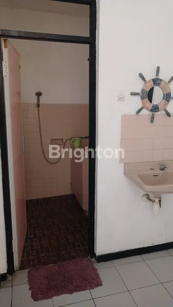 image RUMAH KLAMPIS SEMOLO (5)