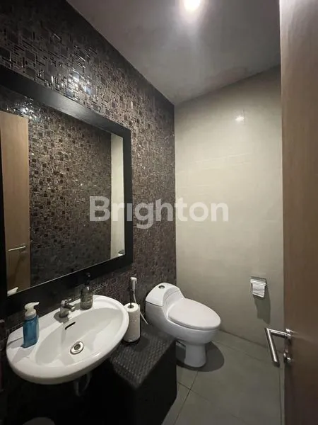 image RUKO STRATEGIS BANGUNAN BARU MODERN PANGLIMA POLIM JAKARTA SELATAN (2)