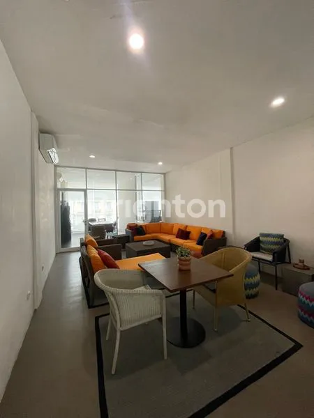 image RUKO STRATEGIS BANGUNAN BARU MODERN PANGLIMA POLIM JAKARTA SELATAN (5)