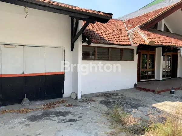 image RUMAH COCOK UNTUK USAHA ATAU KANTOR, ROW JALAN LEBAR DEKAT A. YANI (5)