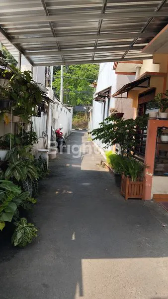 image RUMAH SIAP HUNI, GOMBEL LAMA SEMARANG, DEKAT PASAR, DEKAT GOR, DEKAT LAPANGAN GOLF (4)